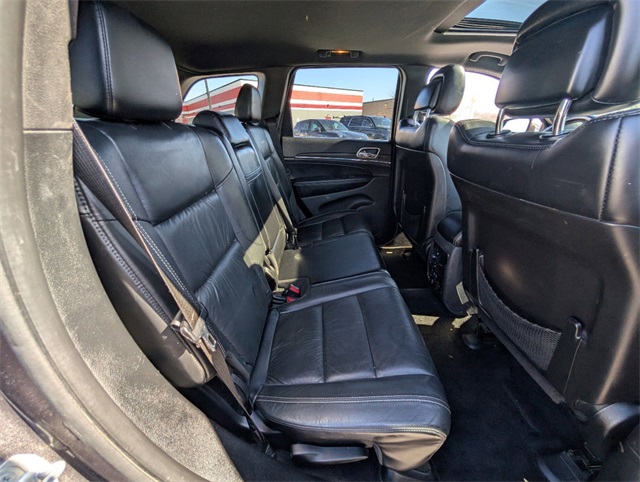 Vehicle image 12 of 37