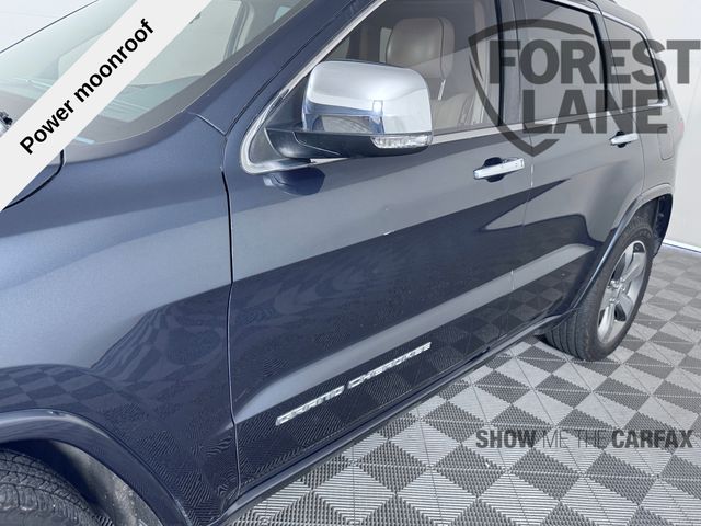 Vehicle image 17 of 39