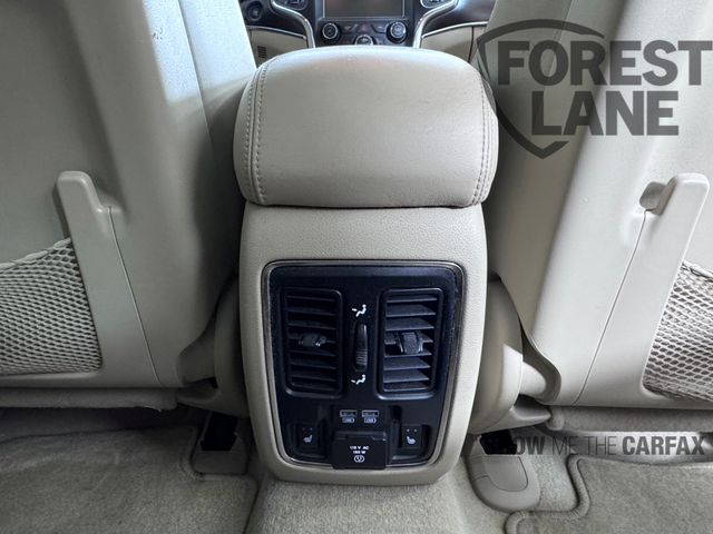 Vehicle image 32 of 39
