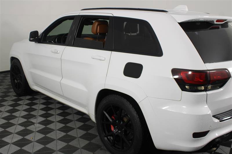 Vehicle image 11 of 40