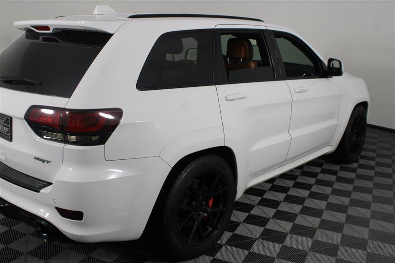 Vehicle image 7 of 40
