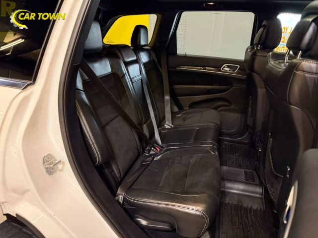 Vehicle image 48 of 61