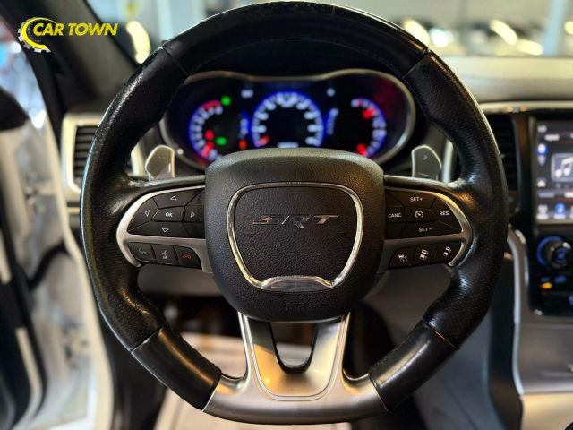 Vehicle image 23 of 61