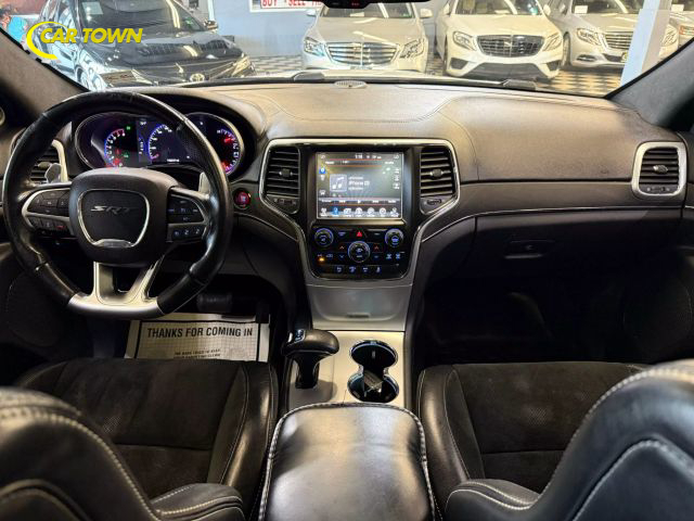 Vehicle image 22 of 61