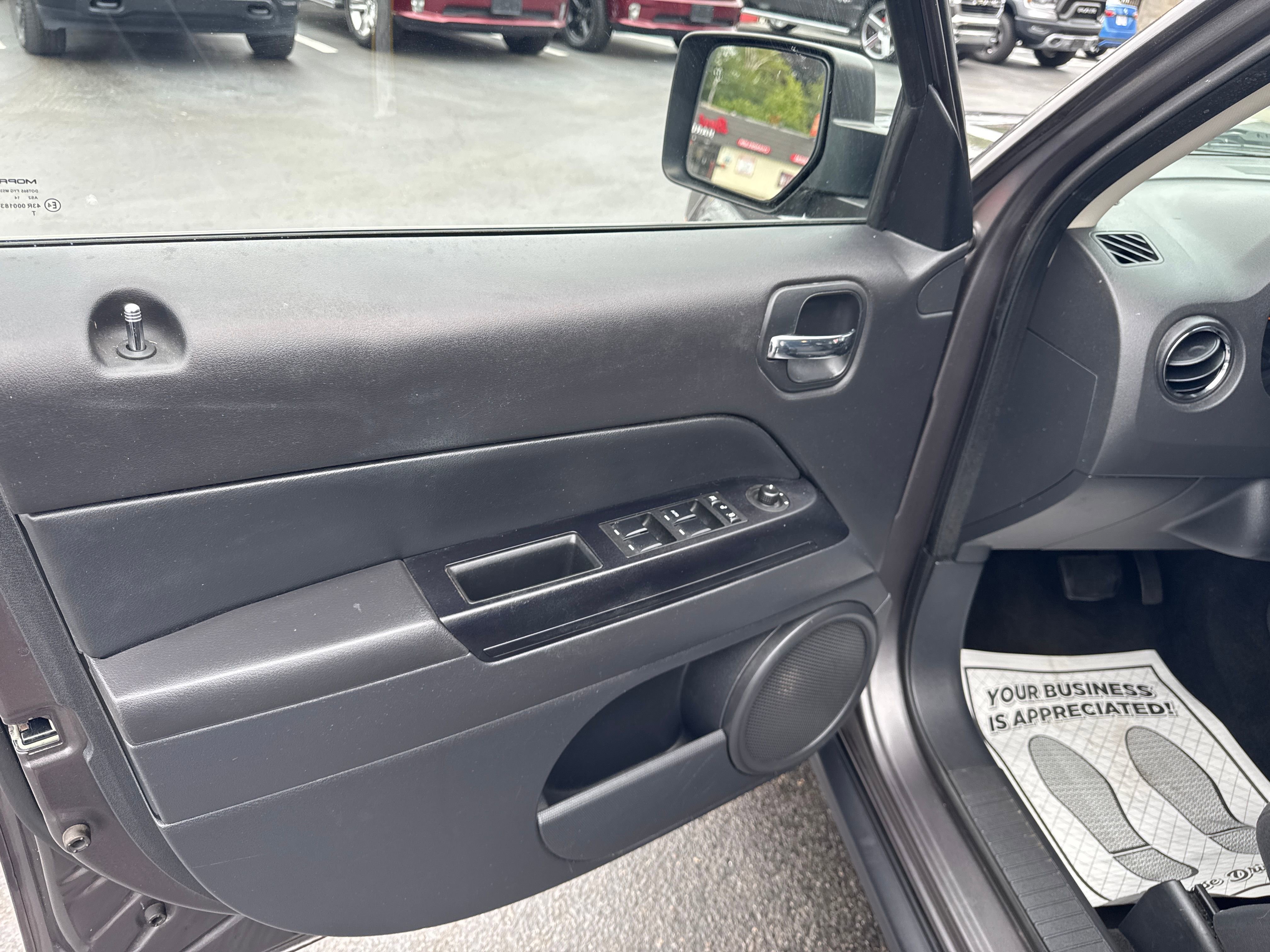 2015 Jeep Patriot Latitude Image 19 of 20