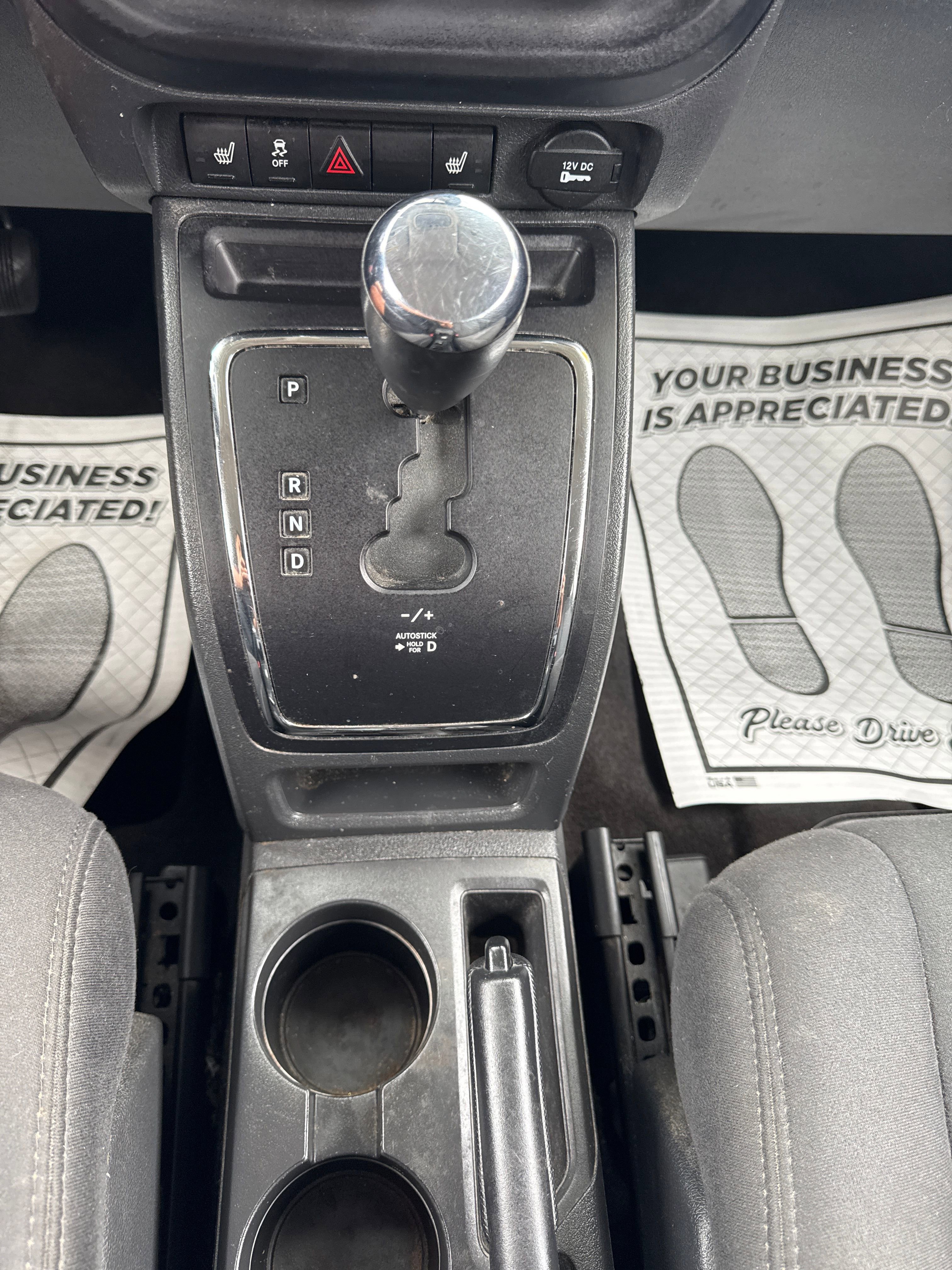 2015 Jeep Patriot Latitude Image 16 of 20