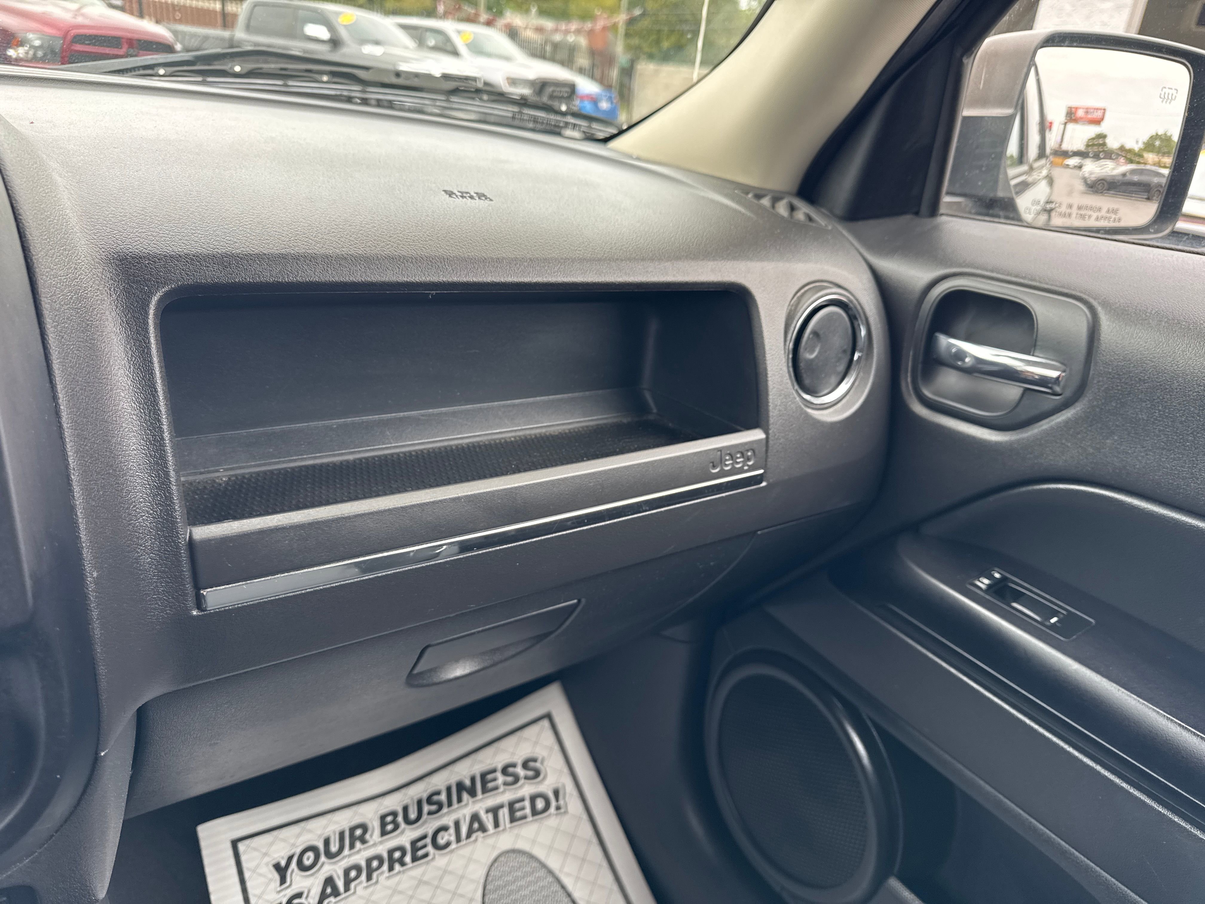 2015 Jeep Patriot Latitude Image 17 of 20