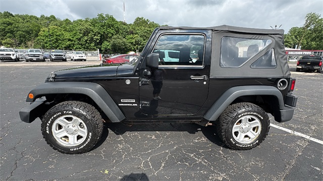 Vehicle image 6 of 27
