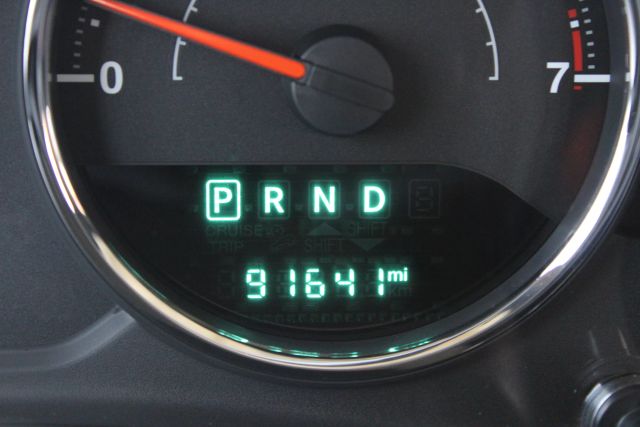 Vehicle image 19 of 38