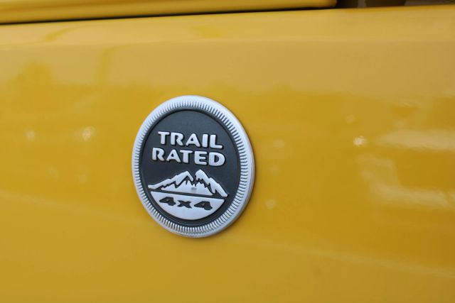 Vehicle image 31 of 38