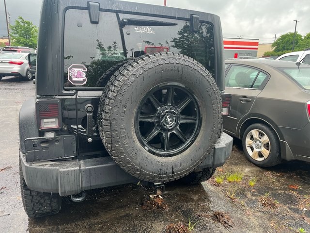 Vehicle image 3 of 5