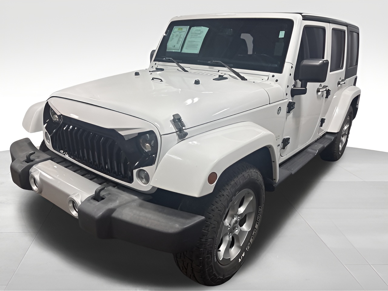 Vehicle image 28 of 35