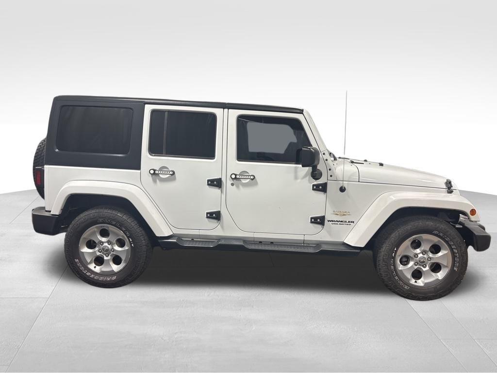 Vehicle image 4 of 35