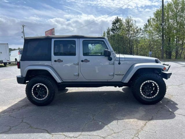 Vehicle image 4 of 41
