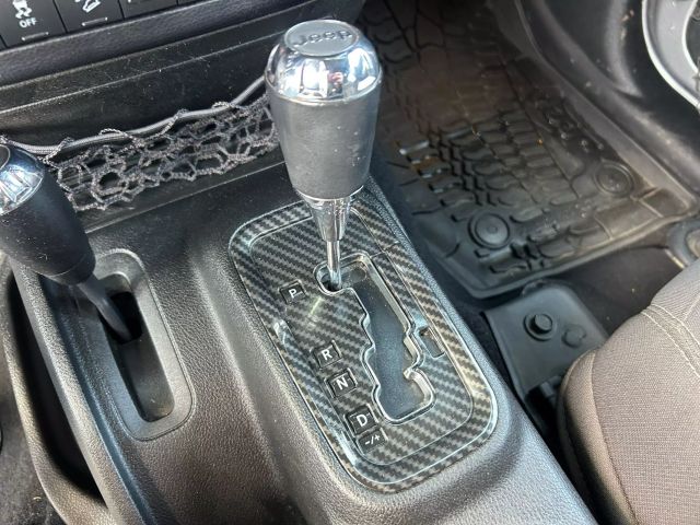 Vehicle image 22 of 41