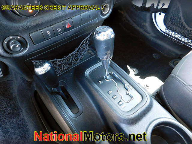 Vehicle image 9 of 12