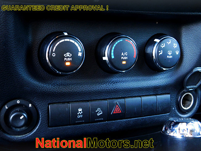 Vehicle image 8 of 12