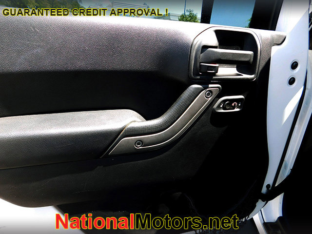 Vehicle image 6 of 12