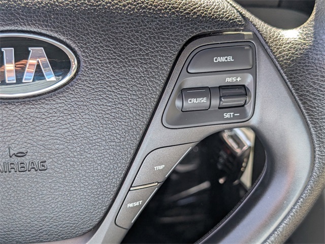 Vehicle image 21 of 24