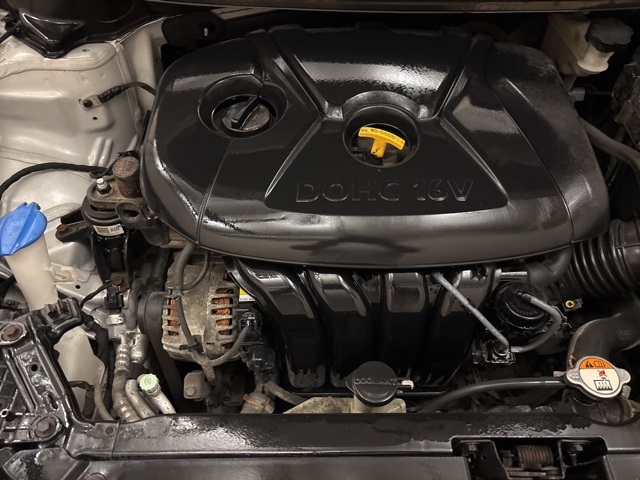Vehicle image 9 of 22