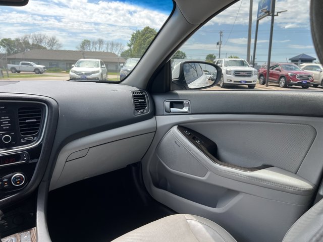 Vehicle image 15 of 30