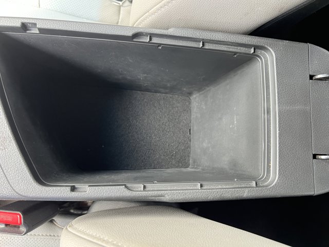 Vehicle image 22 of 30