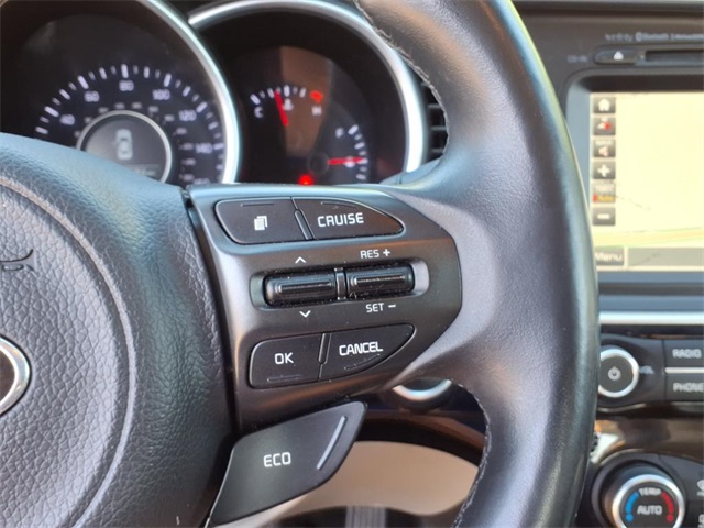 Vehicle image 23 of 31