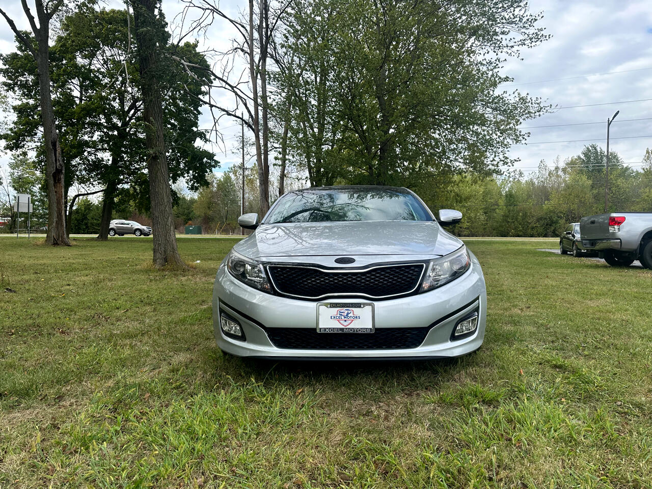 Vehicle image 10 of 33