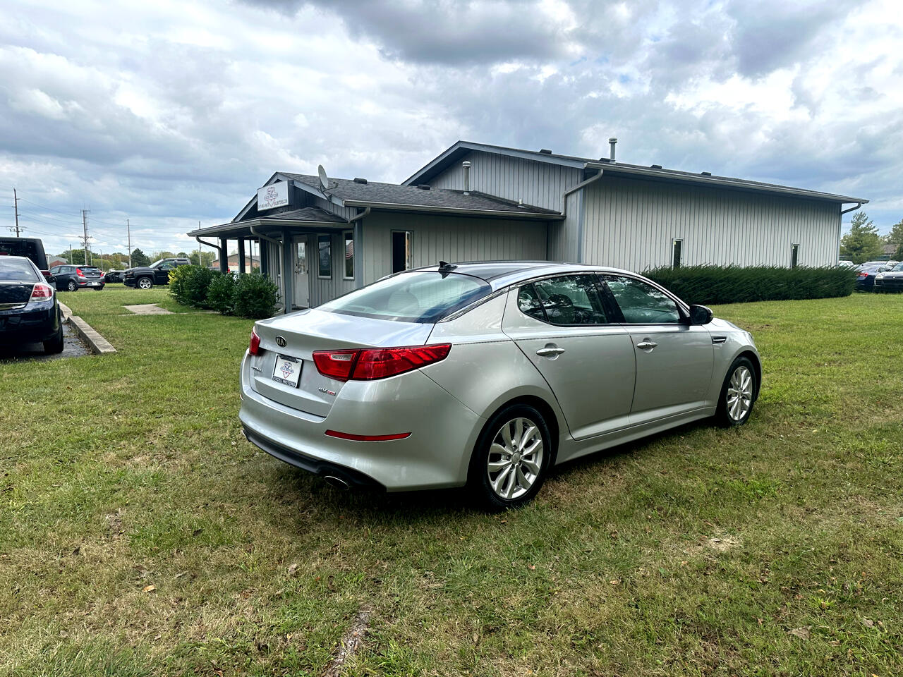 Vehicle image 3 of 33
