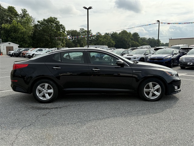Vehicle image 4 of 21