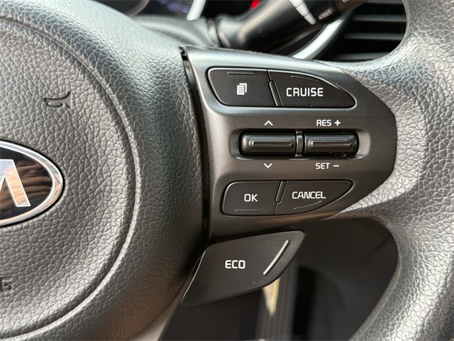Vehicle image 20 of 21
