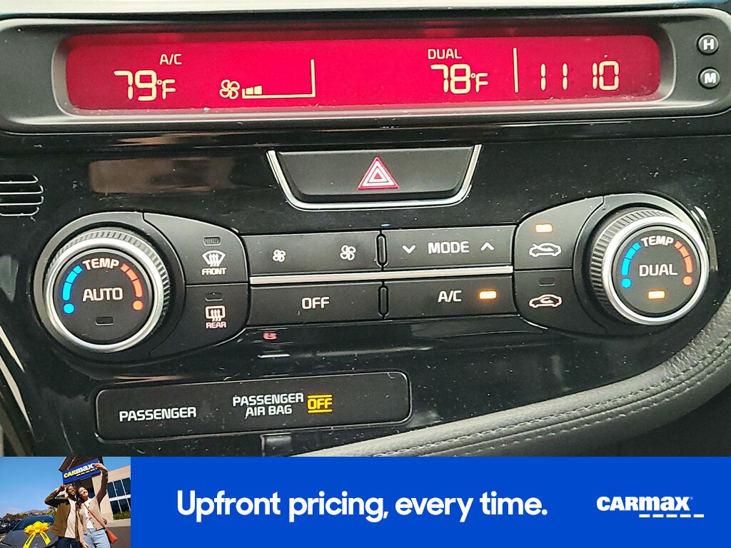 2015 Kia Optima SX Turbo Image 17 of 23