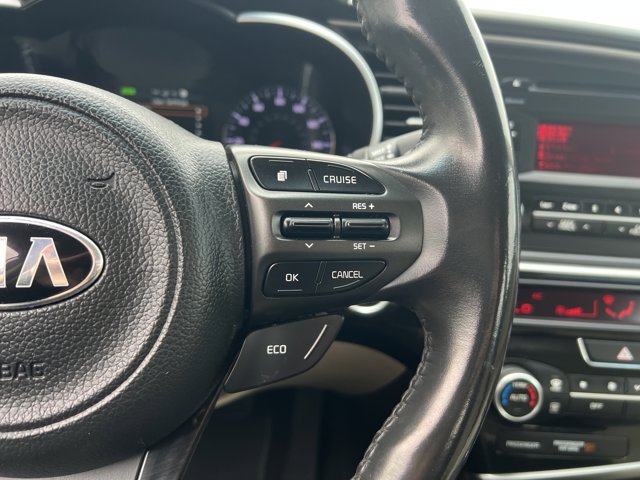 Vehicle image 19 of 33