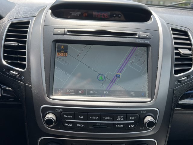 Vehicle image 18 of 31