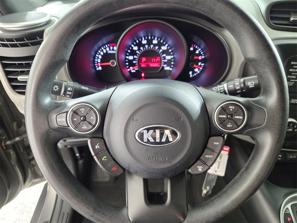 Vehicle image 24 of 31