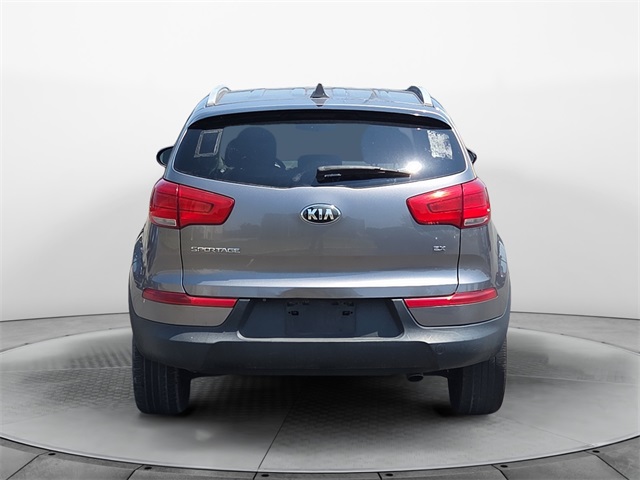 Vehicle image 6 of 10
