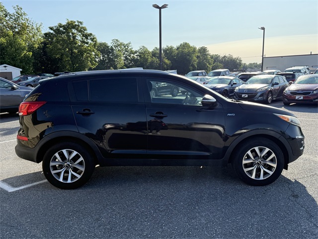 Vehicle image 4 of 22