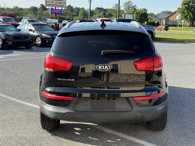 Vehicle image 8 of 22
