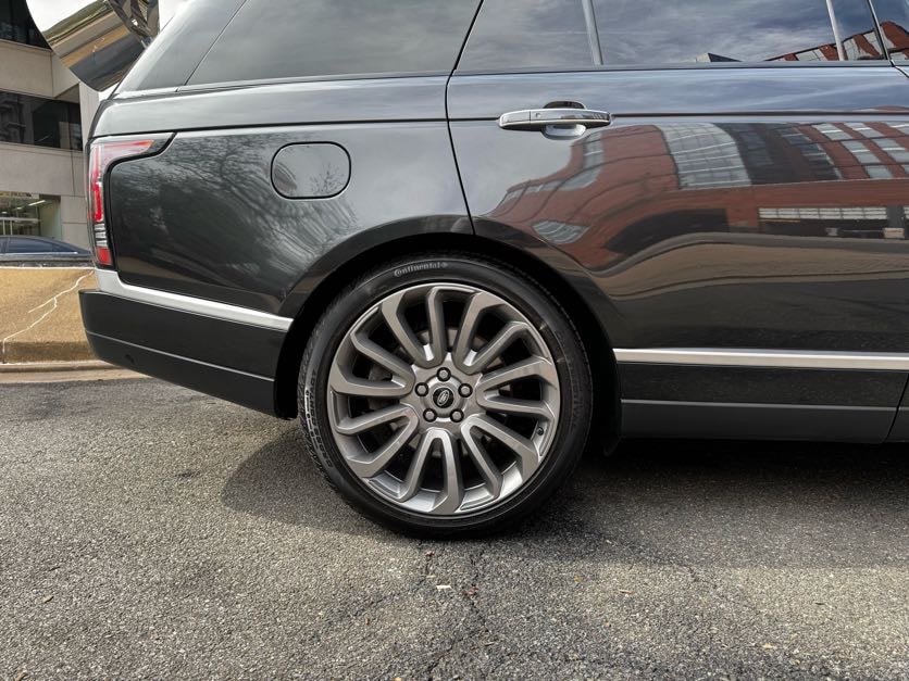 Vehicle image 15 of 49