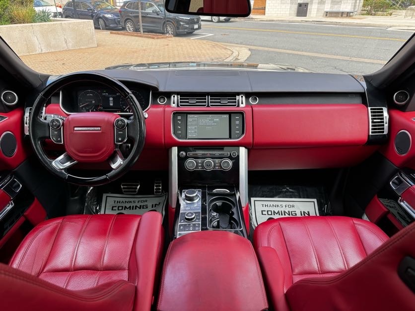Vehicle image 33 of 49