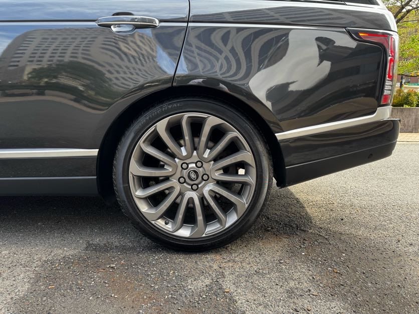 Vehicle image 10 of 49