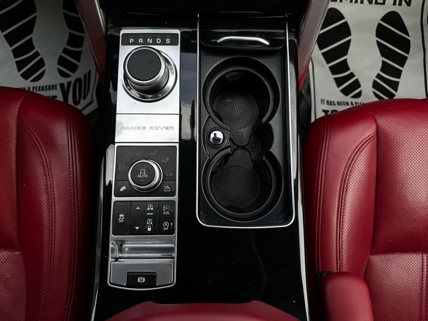 Vehicle image 36 of 49