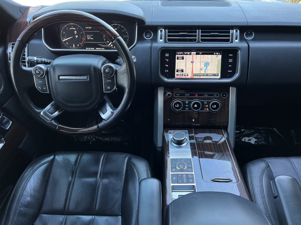 Vehicle image 18 of 34