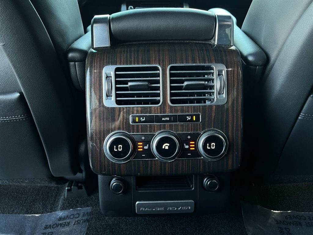 Vehicle image 12 of 34