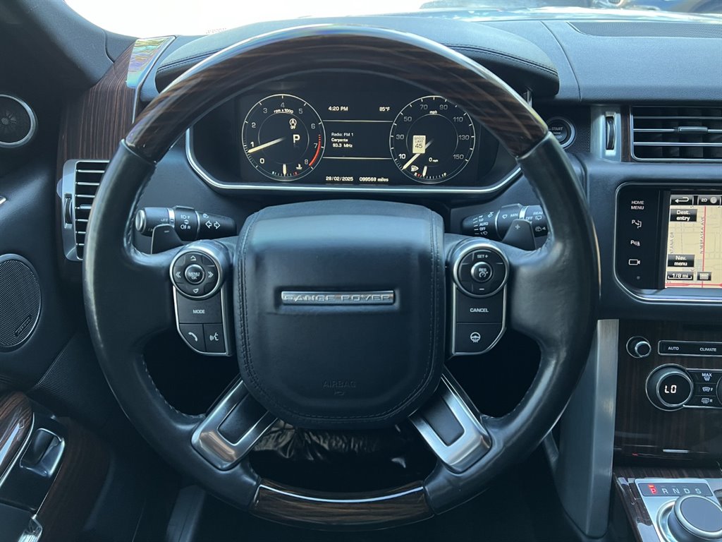 Vehicle image 21 of 34
