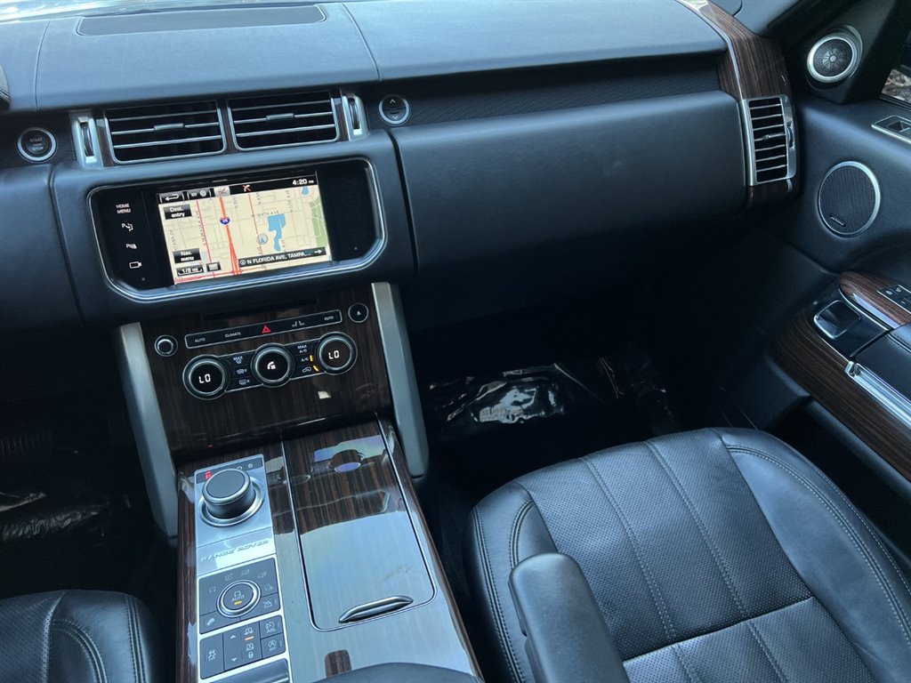 Vehicle image 20 of 34