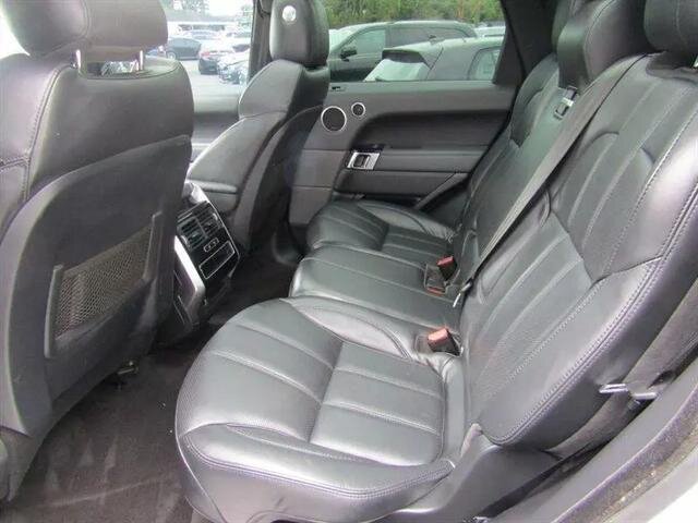 Vehicle image 24 of 50