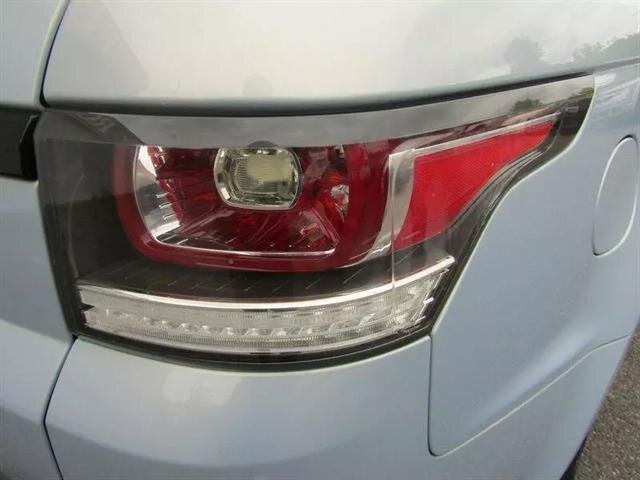 Vehicle image 14 of 50