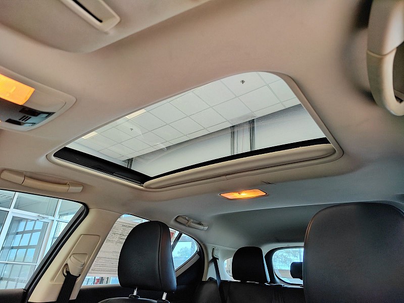 2015 Lexus CT Hybrid 200h Image 26 of 29