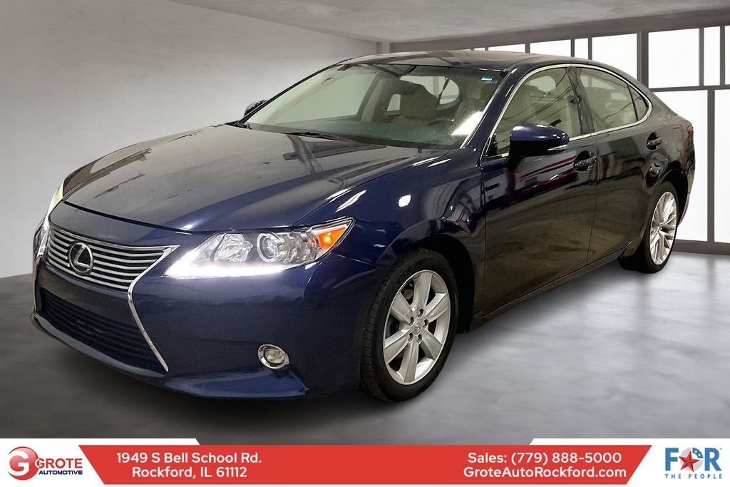 2015 Lexus ES 350 Image 1 of 23